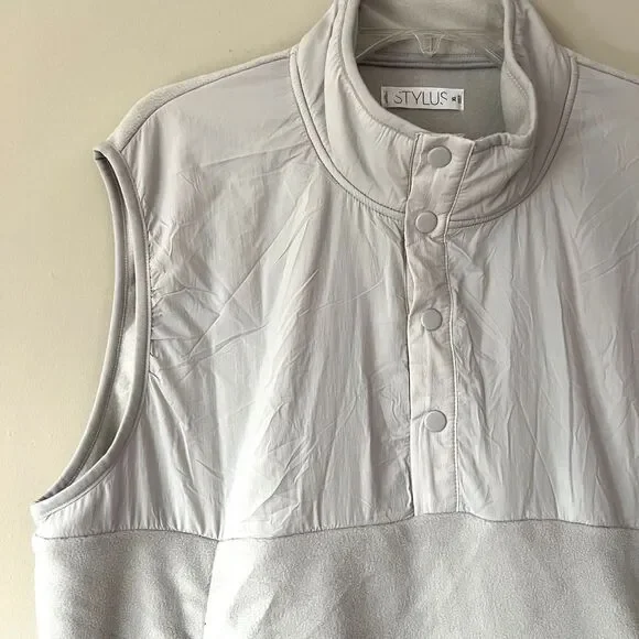 Mens Sleeveless Rain Defender Relaxed Lightweight Insulated Vest Jacket Stylus - Picture 2 of 5